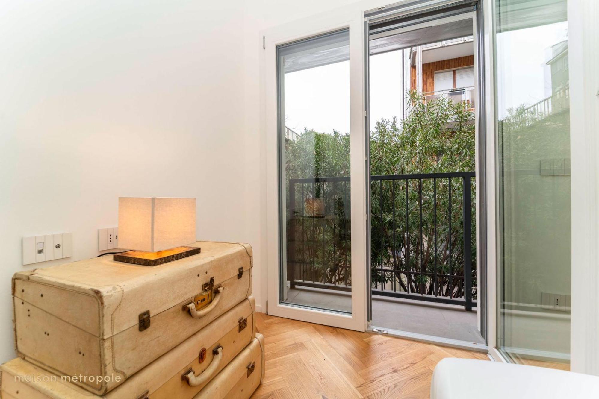 Nivola House, Bilocale Su Tre Livelli E Terrazzo